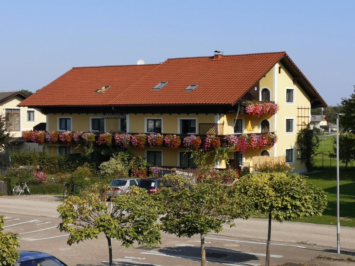 Ferien-Garconniere Hemetsberger Apartment Weyregg Exterior foto